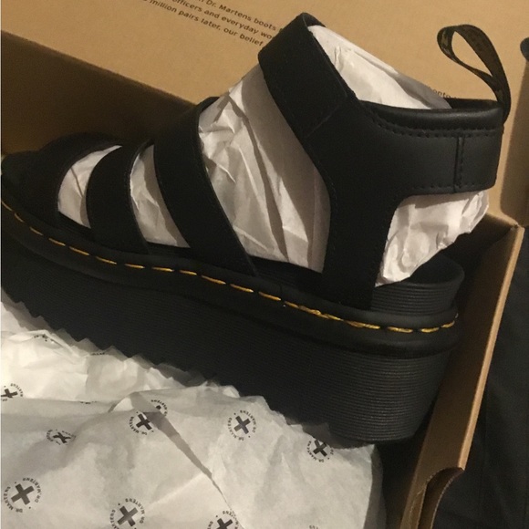 Dr. Martens Blair Platform Sandals NIB - Picture 5 of 10
